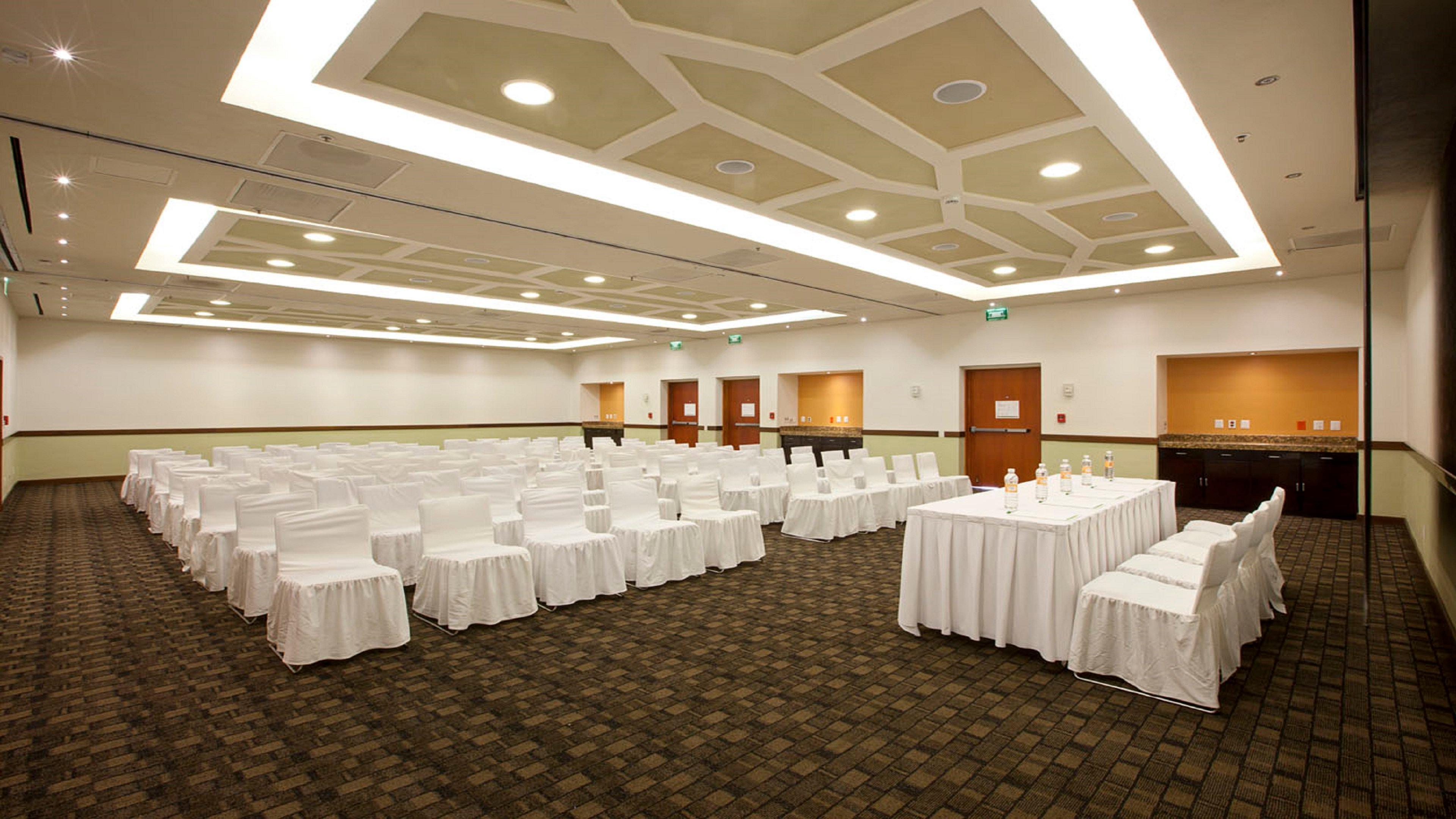 Holiday Inn Orizaba By Ihg Exterior photo
